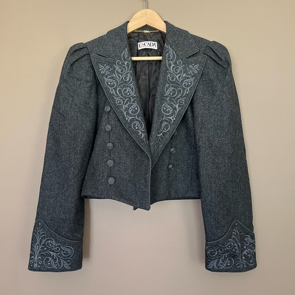 Escada Jackets & Blazers - {Escada} Vintage Wool Cropped Embroidered Jacket in Grey